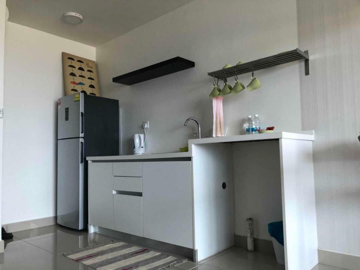 Vivian'S Studio Trefoil Setia Alam Shah Alam Kültér fotó