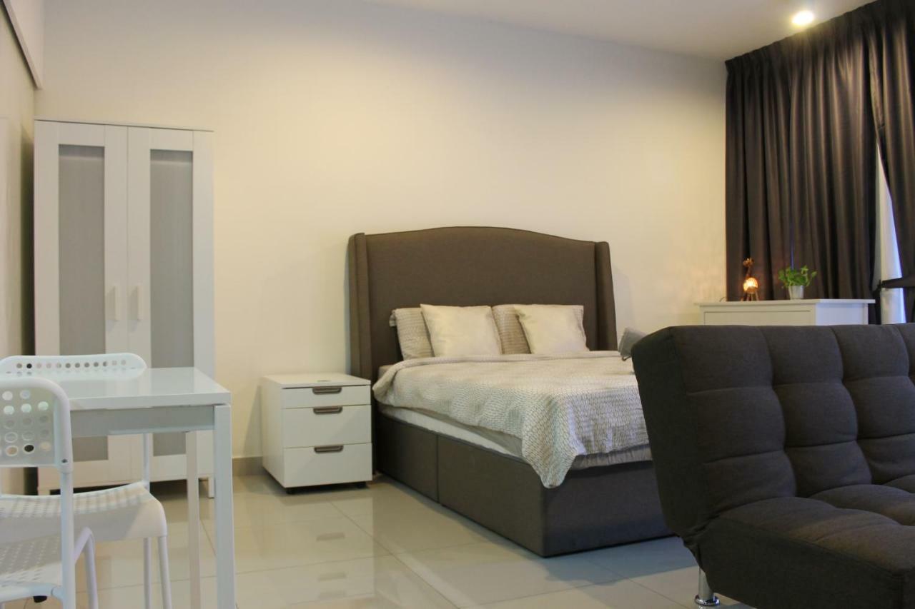 Vivian'S Studio Trefoil Setia Alam Shah Alam Kültér fotó